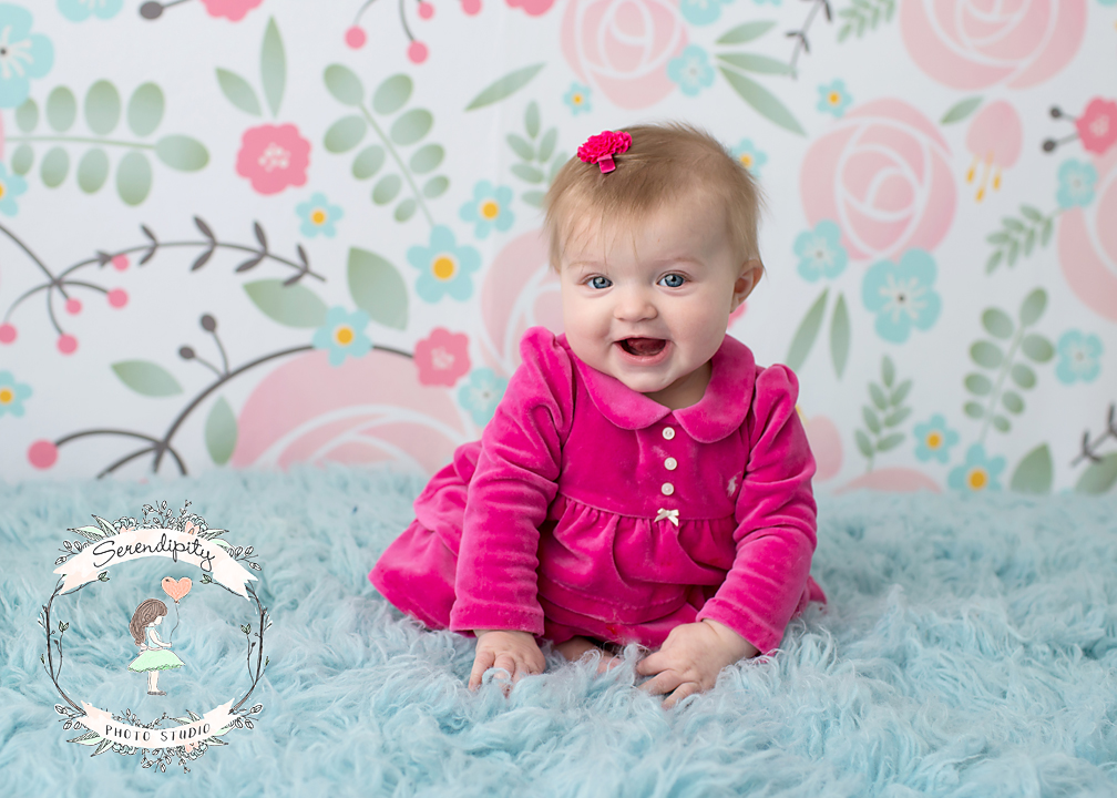 6-month-baby-girl-photo-pink