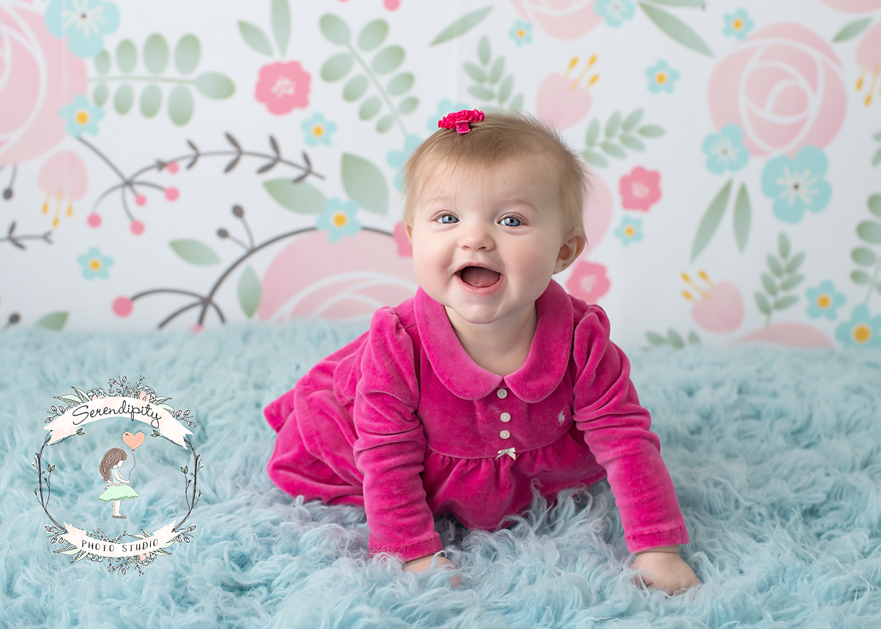 6-month-baby-photoshoot-pink